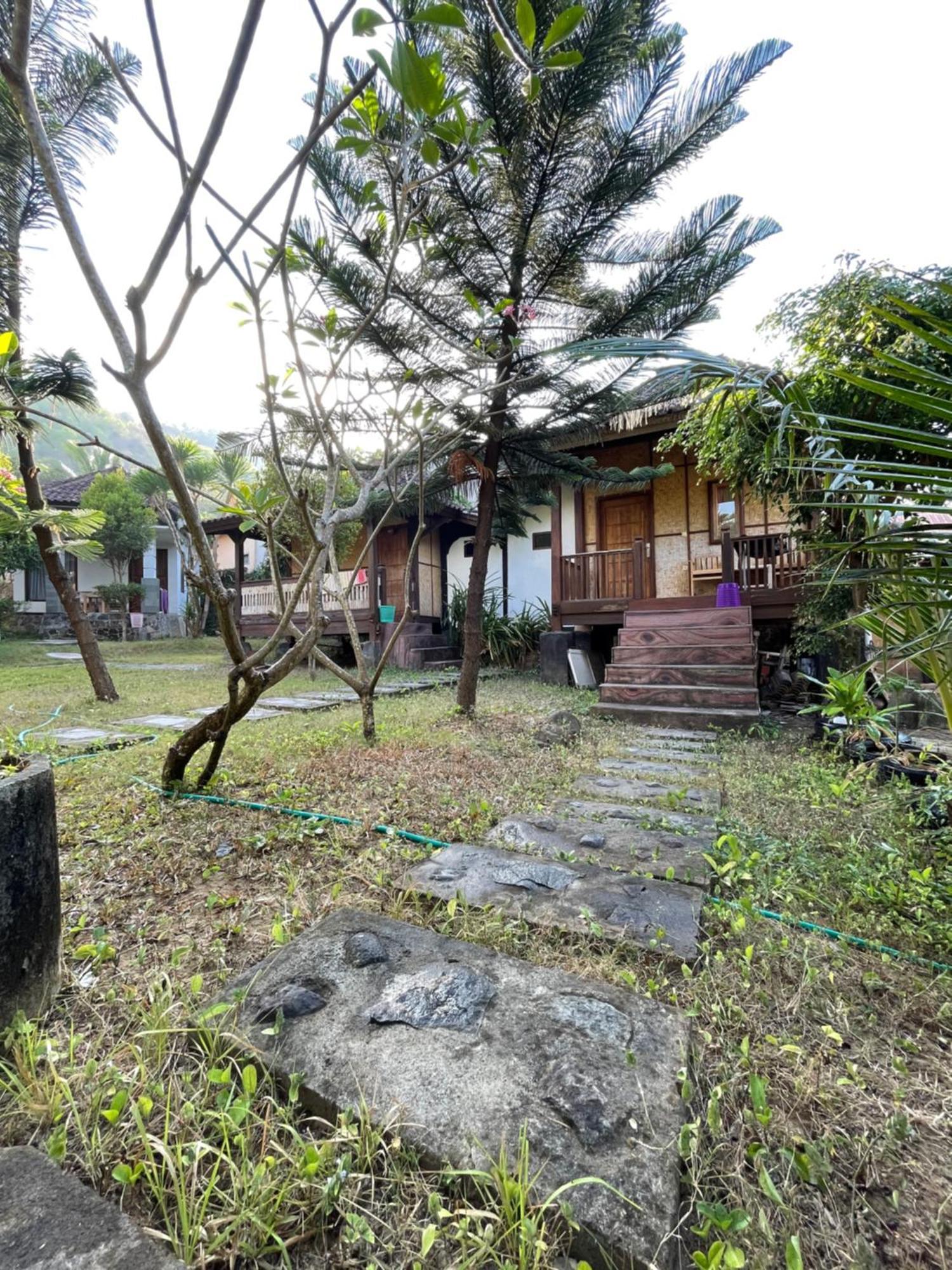 Tri Putri Homestay Kuta  Esterno foto