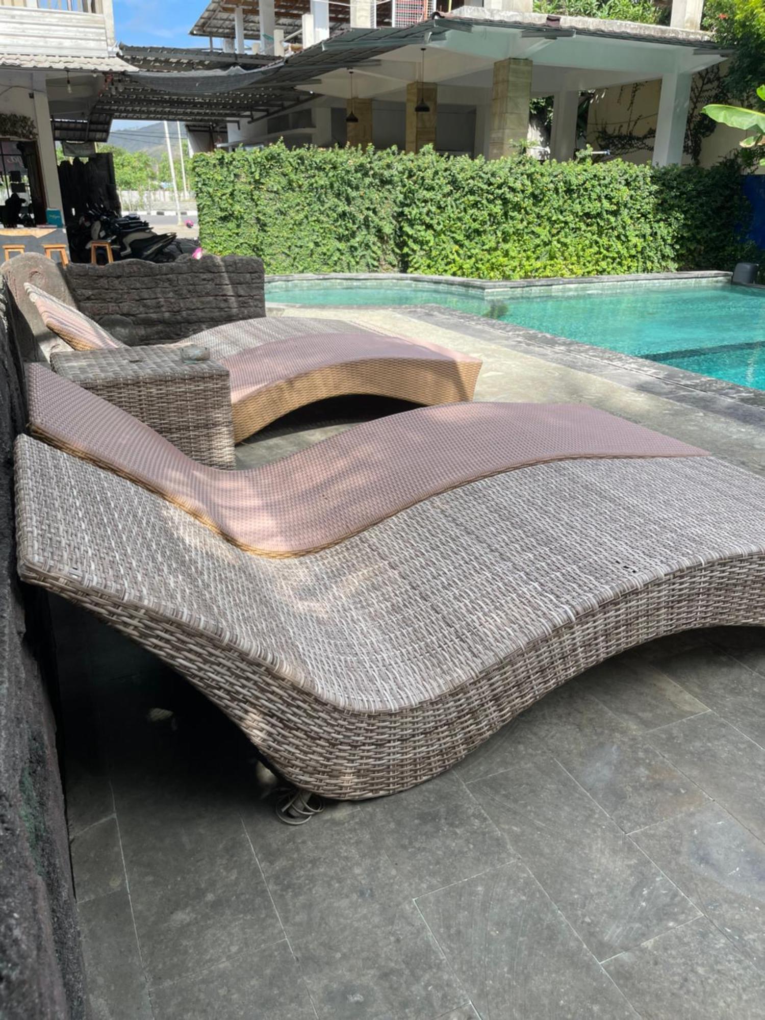 Tri Putri Homestay Kuta  Esterno foto