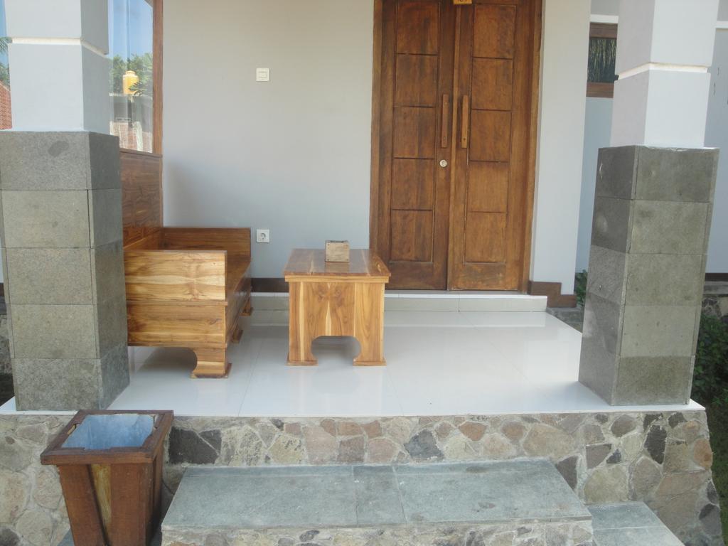 Tri Putri Homestay Kuta  Esterno foto