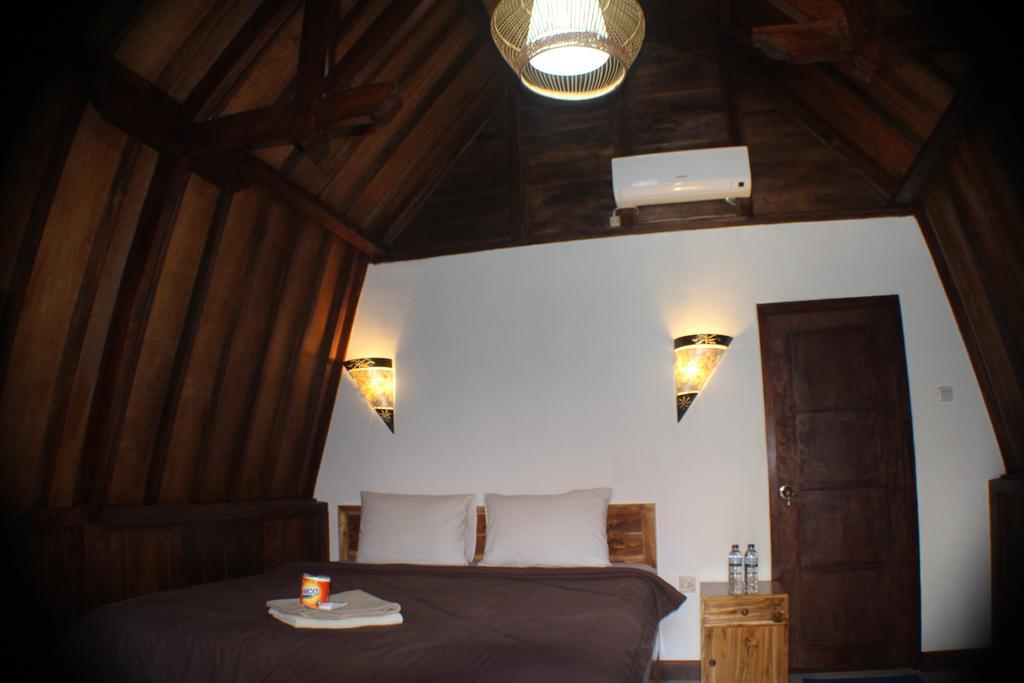 Tri Putri Homestay Kuta  Esterno foto