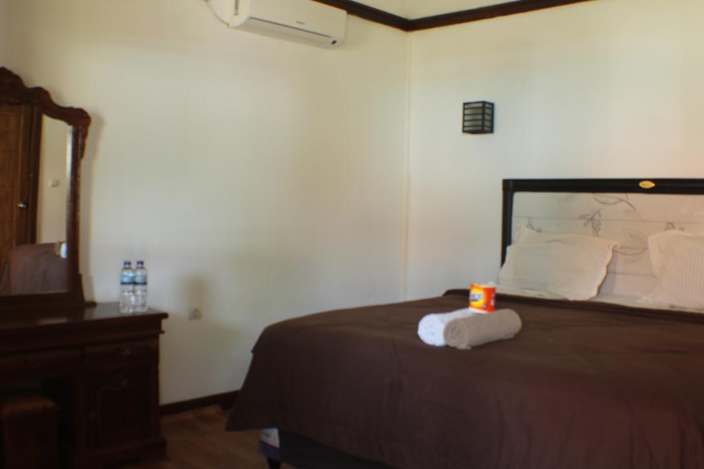 Tri Putri Homestay Kuta  Esterno foto