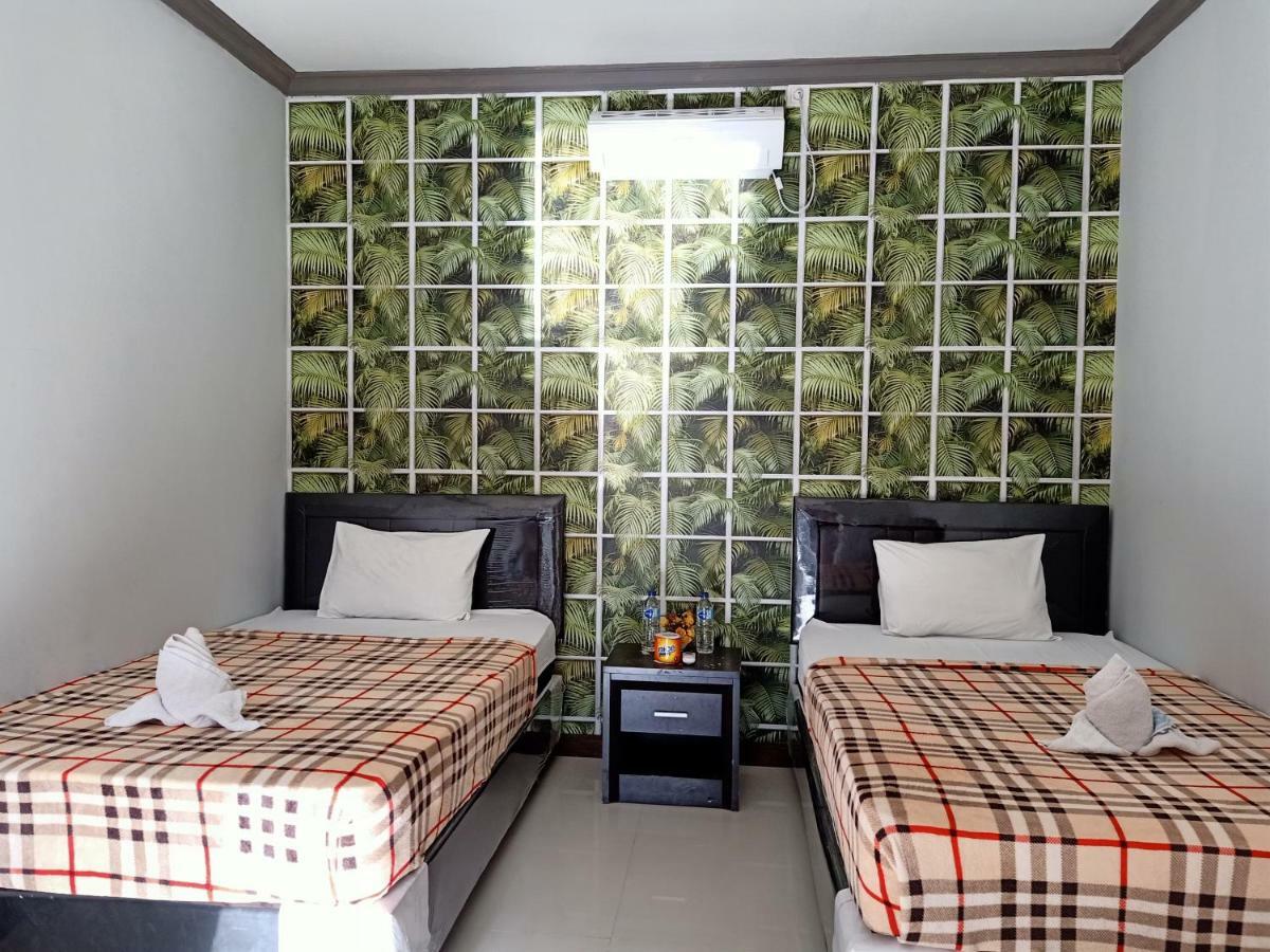 Tri Putri Homestay Kuta  Esterno foto