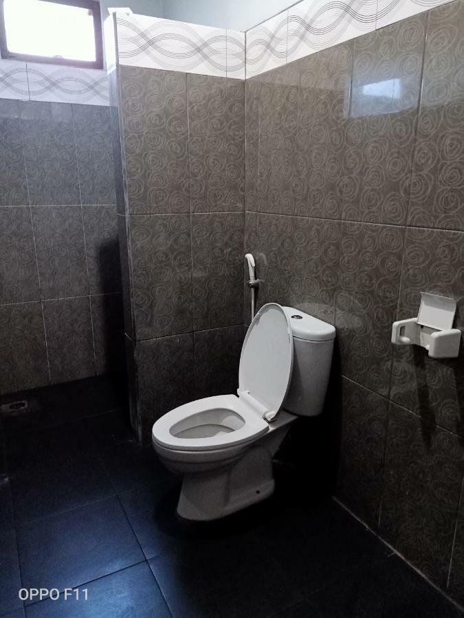 Tri Putri Homestay Kuta  Esterno foto
